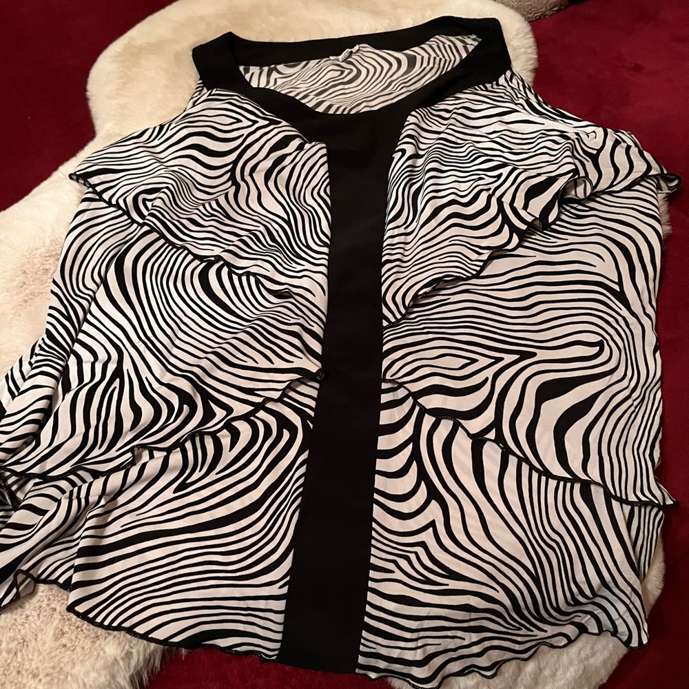 Sleeveless top